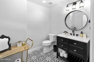 Photo #4: 6202617 Listing