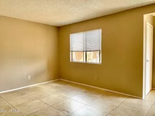 Photo #4: 6202706 Listing