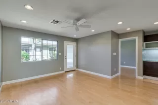 Photo #4: 6202784 Listing