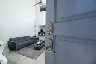 Photo #4: 6202819 Listing