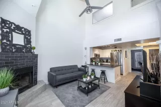 Photo #5: 6202819 Listing