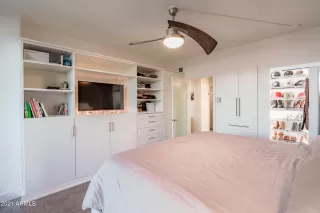 Photo #5: 6202848 Listing