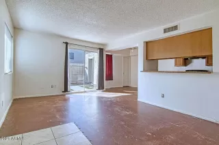 Photo #6: 6202971 Listing 