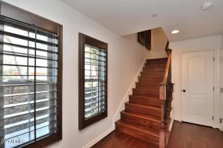 Photo #4: 6203037 Listing