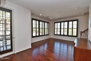 Photo #6: 6203037 Listing