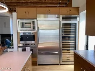 Photo #2: 6203189 Listing