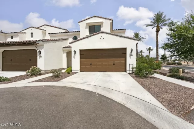 MLS: 6203193 Condo For Sale