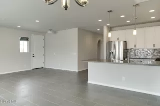 Photo #6: 6203193 Listing