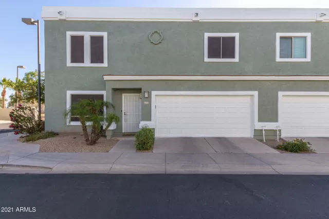 MLS: 6203224 Condo For Sale