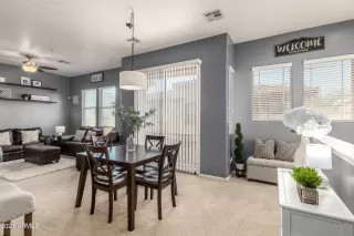 Photo #2: 6203238 Listing 