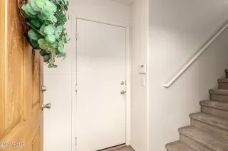 Photo #5: 6203238 Listing 