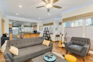 Photo #6: 6203291 Listing