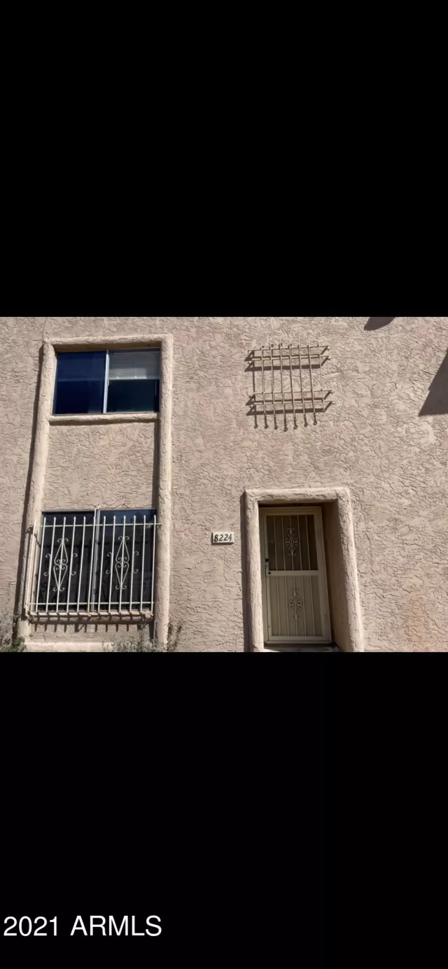 MLS: 6203372 Condo For Sale