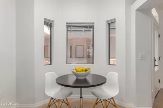 Photo #4: 6203488 Listing