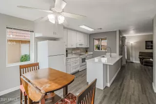 Photo #3: 6203596 Listing