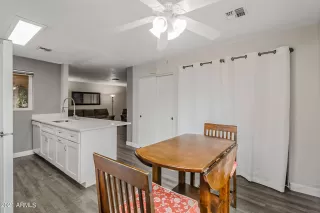 Photo #4: 6203596 Listing