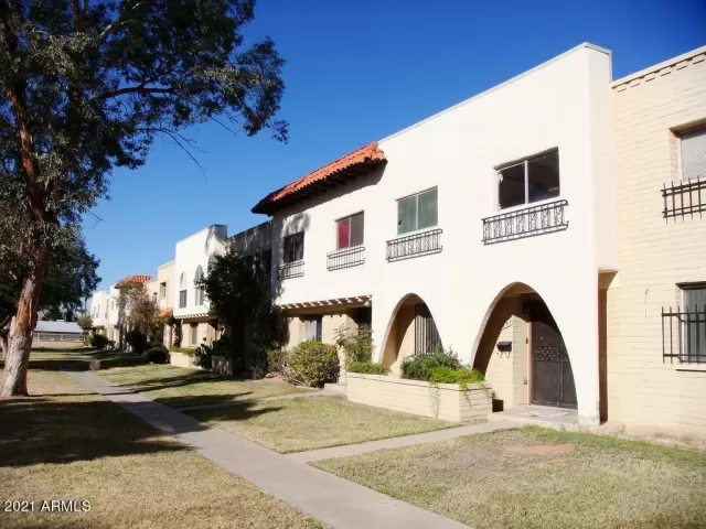 MLS: 6203676 Condo For Sale