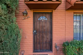 Photo #2: 6203713 Listing