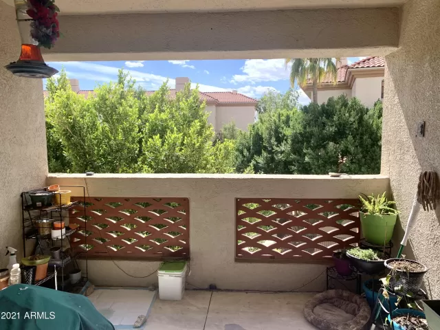 MLS: 6203731 Condo For Sale