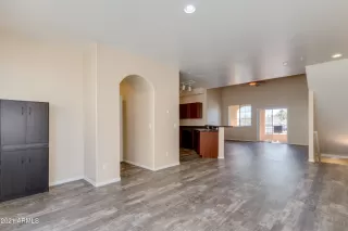 Photo #3: 6203792 Listing