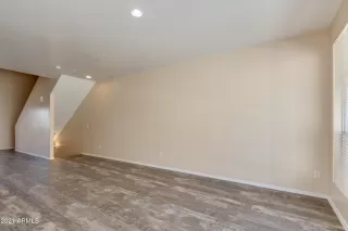 Photo #4: 6203792 Listing