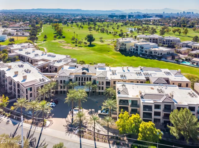 MLS: 6203889 Condo For Sale