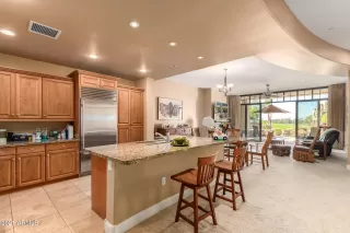 Photo #2: 6203889 Listing 