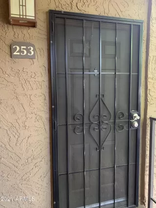 Photo #1: 6203917 Listing 