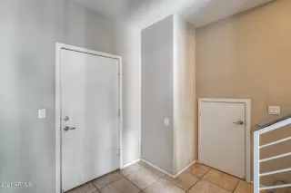 Photo #4: 6204269 Listing