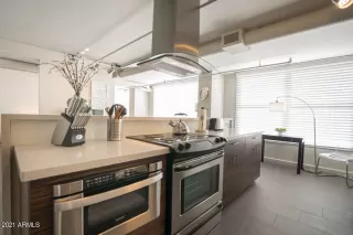 Photo #3: 6204364 Listing