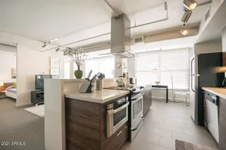 Photo #4: 6204364 Listing