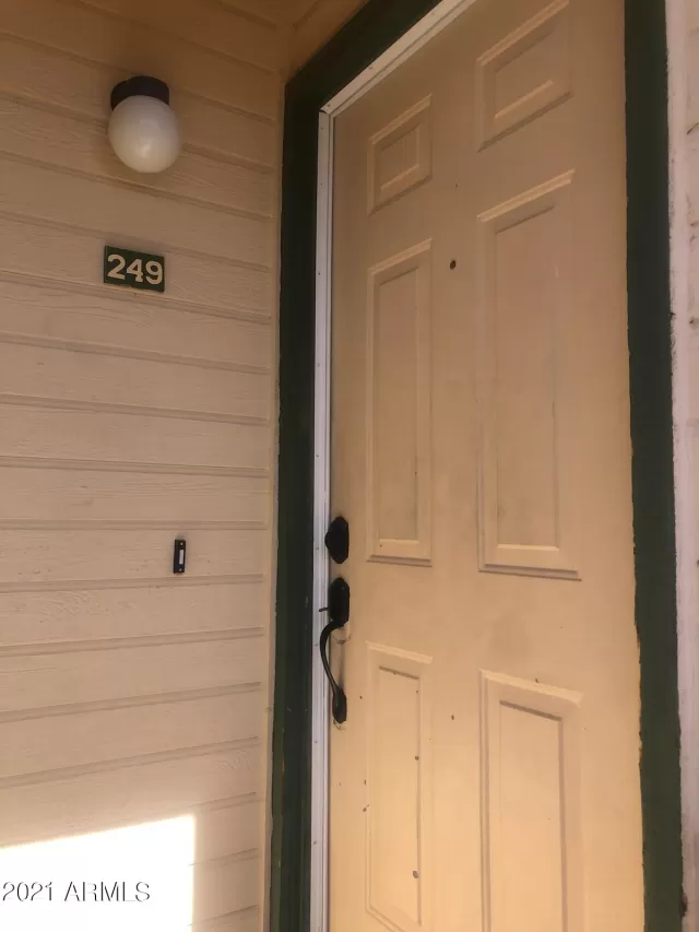 MLS: 6204519 Condo For Sale