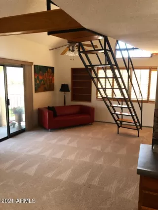 Photo #2: 6204519 Listing