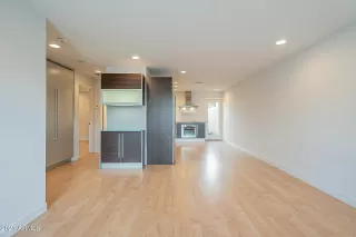 Photo #4: 6204533 Listing