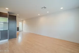 Photo #5: 6204533 Listing