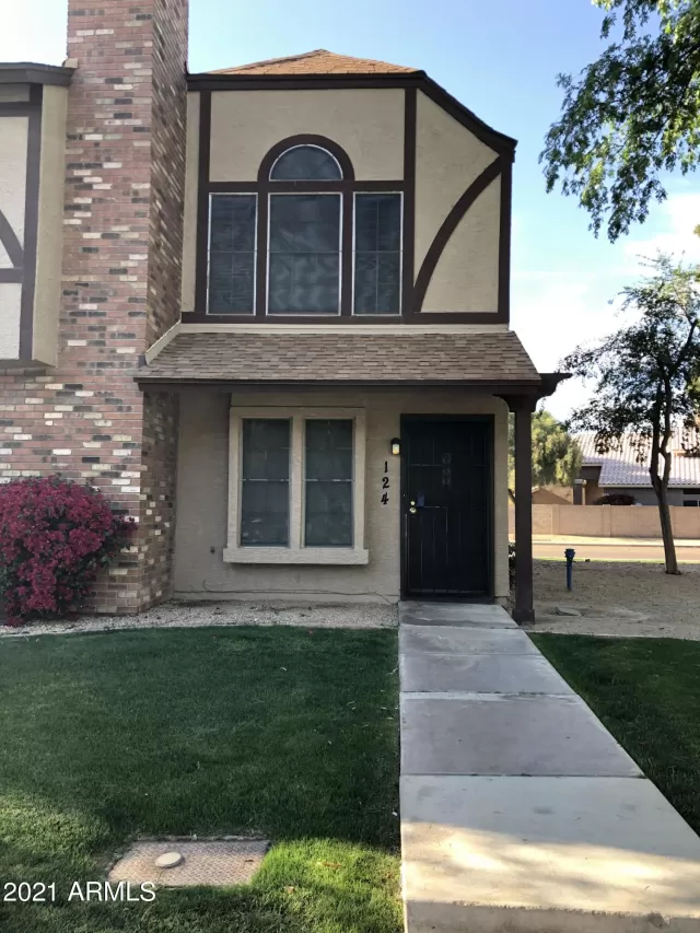 MLS: 6204564 Condo For Sale