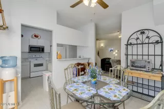 Photo #4: 6204577 Listing