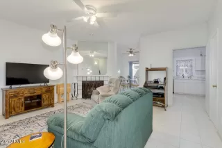 Photo #5: 6204577 Listing