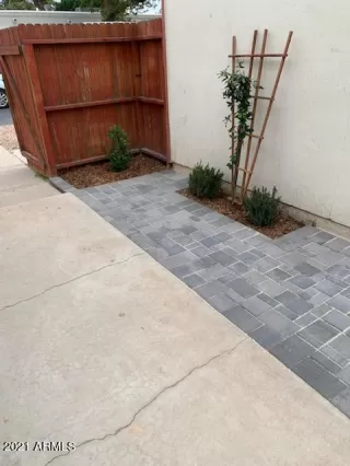 Photo #4: 6204595 Listing 