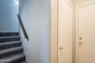 Photo #5: 6204635 Listing