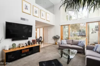 Photo #4: 6204724 Listing