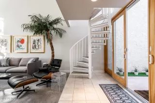 Photo #6: 6204724 Listing