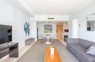 Photo #3: 6204785 Listing