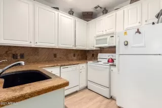 Photo #4: 6204792 Listing