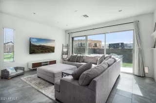 Photo #2: 6204902 Listing