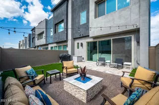 Photo #4: 6204902 Listing