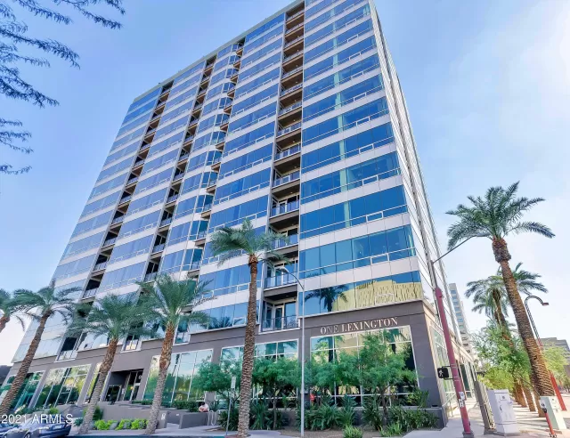 MLS: 6204971 Condo For Sale