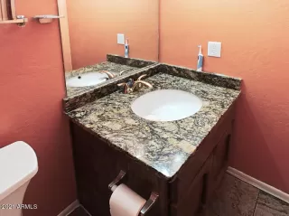 Photo #6: 6205086 Listing