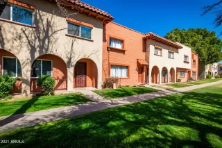 Photo #2: 6205326 Listing