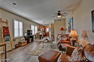 Photo #2: 6205348 Listing 